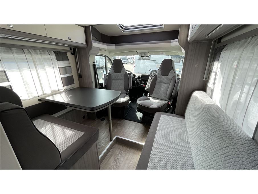 Hobby Optima On Tour T65 HFL